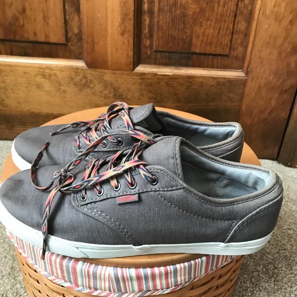 Vans Brown Shoes w/Colorful Laces Size 9 - Picture 6 of 9